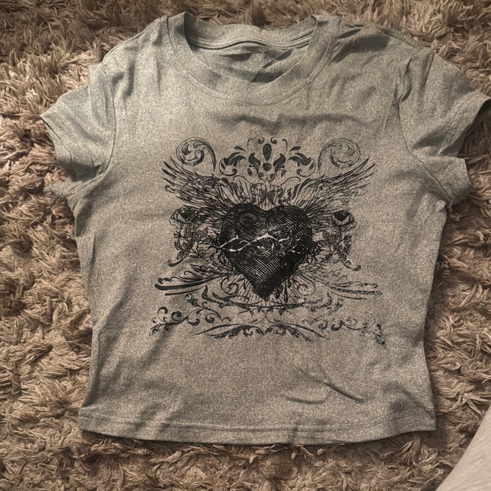 Black Graphic Gray Crop Short Sleeve T-Shirt